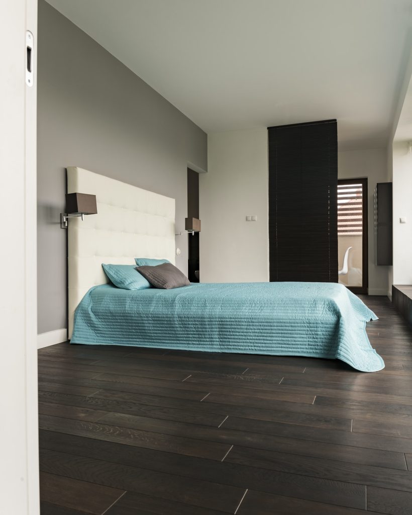 bedroom-with-wooden-floor.jpg